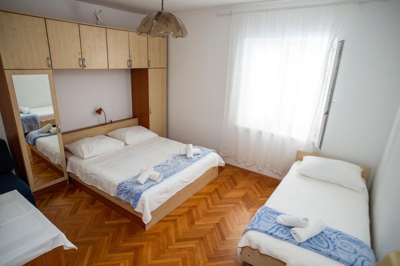 Apartment Katarina Novalja Buitenkant foto